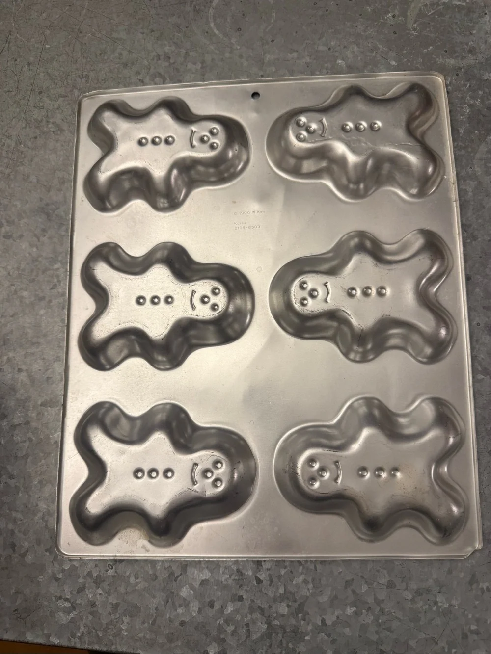 Vintage 1990 Wilton Mini Gingerbread Man Cake Pan 6 Cavity 2105-6503 Christmas